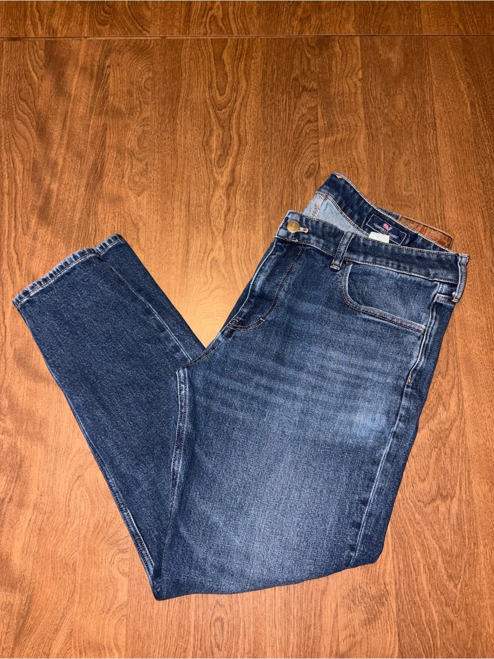 Vineyard Vines women’s  Slim Straight Dark Blue Jeans
